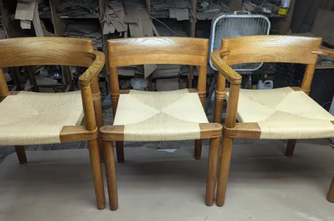 Wegner Chairs Rewoven Rush Image-3